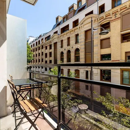 Apartman Cosy - Eiffel Tower *